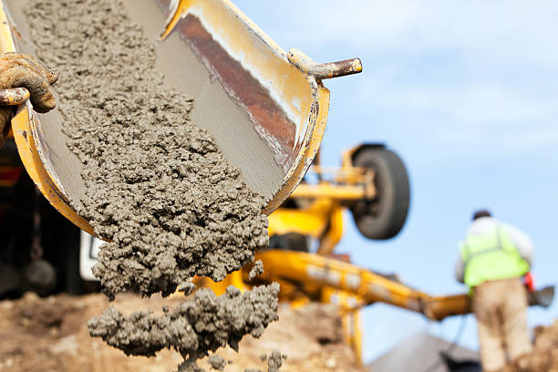 Best Concrete Pool Decks in East Hazel Crest, IL